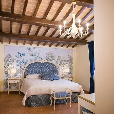 Borgo * Sant'Apollinare