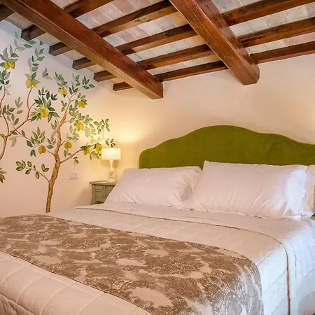 Borgo * Sant'Apollinare